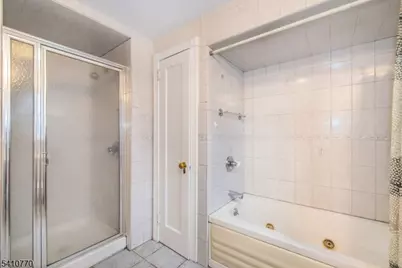 428 Essex Ave, Bloomfield, NJ 07003 - Photo 21