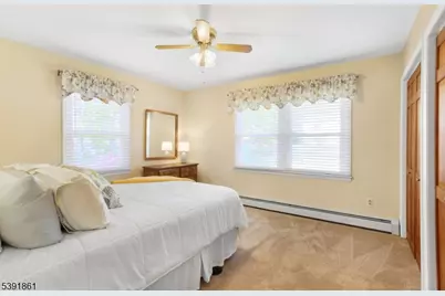 13 Paderewski Rd, Jefferson Township, NJ 07438 - Photo 17