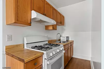 53 Rose Ter, Newark, NJ 07108 - Photo 5