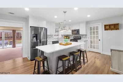 256 Old Forge Rd, Long Hill Township, NJ 07946 - Photo 5