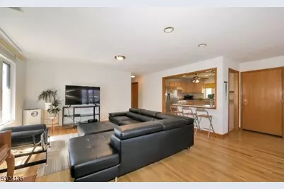 253 Delawanna Ave, Clifton, NJ 07014 - Photo 21