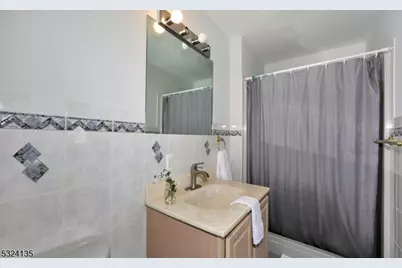 253 Delawanna Ave, Clifton, NJ 07014 - Photo 23