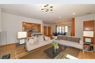 253 Delawanna Ave, Clifton, NJ 07014 - Photo 11