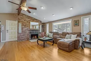 1044 Summit Ln, Mountainside, NJ 07092 - Photo 3