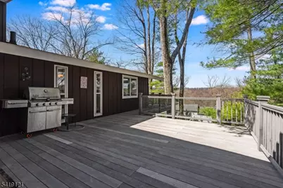 1044 Summit Ln, Mountainside, NJ 07092 - Photo 19