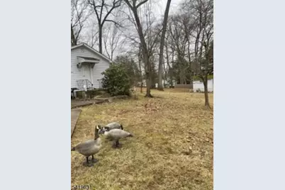 77 Wardle Ave, Berkeley Heights Township, NJ 07922 - Photo 1