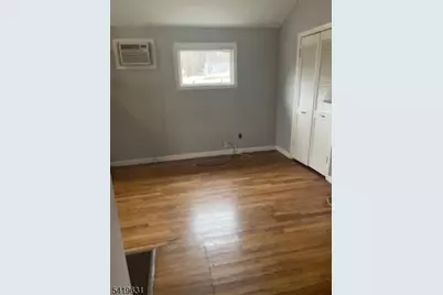 77 Wardle Ave, Berkeley Heights Township, NJ 07922 - Photo 5