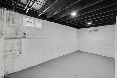 127 Albert St, North Arlington, NJ 07031 - Photo 37