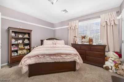 4 Steinbeck Ct, Alexandria Township, NJ 08848 - Photo 27