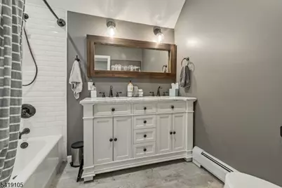 200 Mountain Way, Morris Plains, NJ 07950 - Photo 21