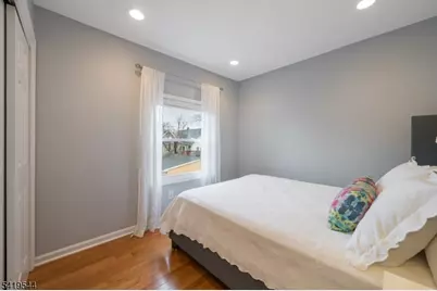 8 Grant St, Morristown, NJ 07960 - Photo 23