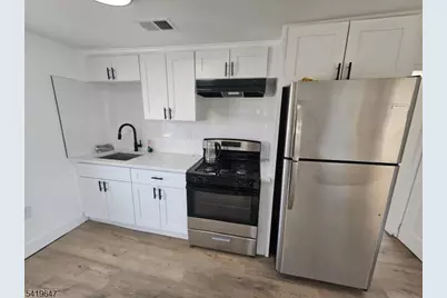 611 New York Ave #2, Lyndhurst Township, NJ 07071 - Photo 7