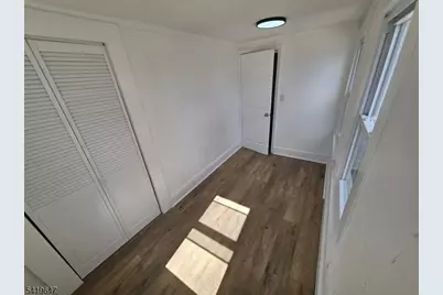 611 New York Ave #2, Lyndhurst Township, NJ 07071 - Photo 15