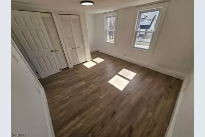 611 New York Ave #2, Lyndhurst Township, NJ 07071 - Photo 11