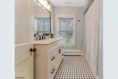 57 Main St, Lebanon, NJ 08833 - Photo 17