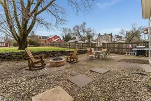 57 Main St, Lebanon, NJ 08833 - Photo 29