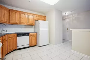 157 Potomac Dr Ondo, Bernards Township, NJ 07920 - Photo 5