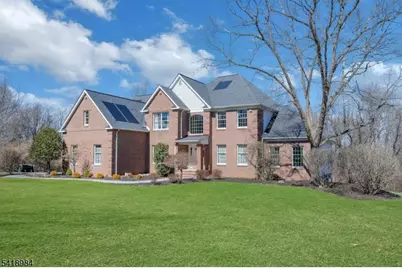 5 Noble Ct, Washington Township, NJ 07853 - Photo 3