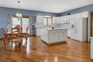 5 Noble Ct, Washington Township, NJ 07853 - Photo 17