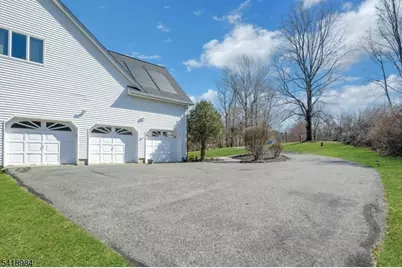 5 Noble Ct, Washington Township, NJ 07853 - Photo 39