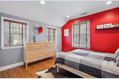 70 Sycamore Ave, Berkeley Heights Township, NJ 07922 - Photo 21