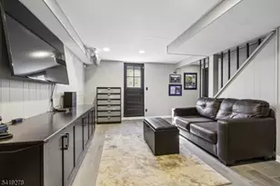 70 Sycamore Ave, Berkeley Heights Township, NJ 07922 - Photo 29