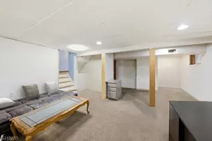 22 Cottage St, Belleville, NJ 07109 - Photo 21