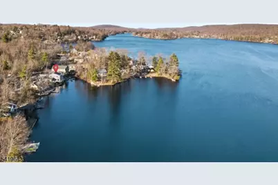 630 Warwick Tpke, West Milford, NJ 07421 - Photo 37