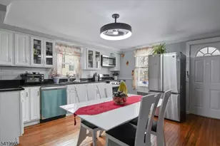 611 Stuyvesant Ave., Irvington, NJ 07111 - Photo 5