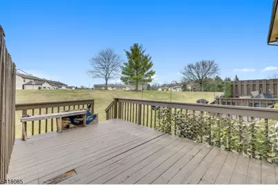 628 Almond Ct, Raritan Township, NJ 08822 - Photo 15