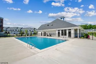 15 Whitney Ave, Morris Plains, NJ 07950 - Photo 37