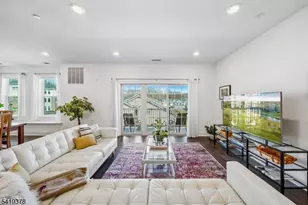 15 Whitney Ave, Morris Plains, NJ 07950 - Photo 23