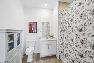 15 Whitney Ave, Morris Plains, NJ 07950 - Photo 17