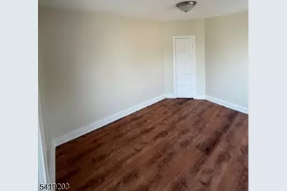 19 Ransome Pl, Plainfield, NJ 07063 - Photo 9