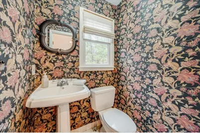 67 Frog Hollow Rd, Tewksbury Township, NJ 07830 - Photo 17