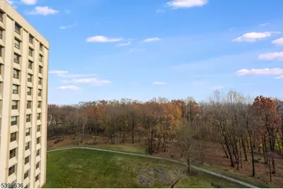 2 Claridge Dr #7NE, Verona, NJ 07044 - Photo 27