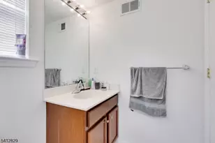 11 Alerica Ln, Franklin Township, NJ 08873 - Photo 17