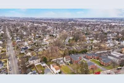 197 Fort Lee Rd, Teaneck Township, NJ 07666 - Photo 49