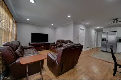 448 Clifton Blvd, Clifton, NJ 07013 - Photo 5