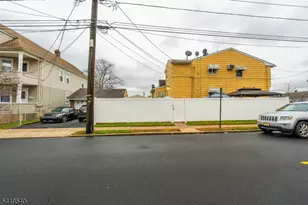 34 Henry St, Woodbridge Township, NJ 07064 - Photo 33