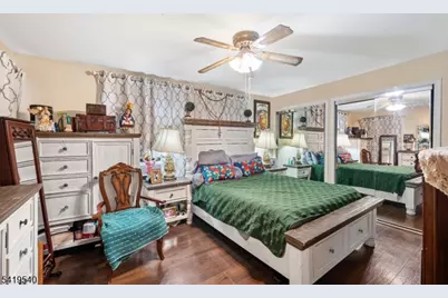 34 Henry St, Woodbridge Township, NJ 07064 - Photo 9