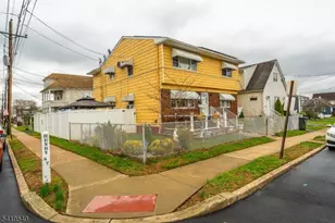 34 Henry St, Woodbridge Township, NJ 07064 - Photo 3