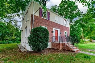 6 Armstrong St, South Bound Brook Boro, NJ 08880 - Photo 13