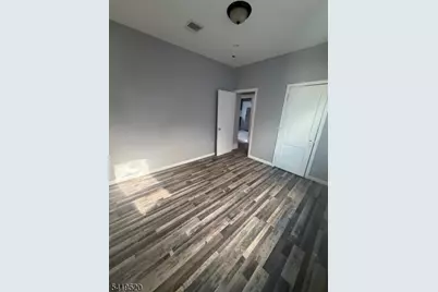 73 Arsdale Ter, East Orange, NJ 07018 - Photo 9