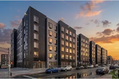 925 E Jersey St #533, Elizabeth, NJ 07201 - Photo 1