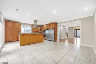 585 Mt Prospect Ave, Clifton, NJ 07012 - Photo 17