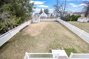 585 Mt Prospect Ave, Clifton, NJ 07012 - Photo 23