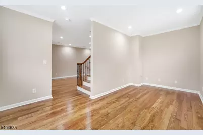 585 Mount Prospect Ave, Clifton, NJ 07012 - Photo 11