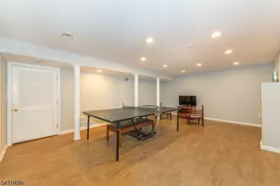 4 Summit Ln, Roxbury Township, NJ 07876 - Photo 33