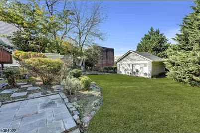 19 Forest Dr, Bloomfield, NJ 07003 - Photo 25